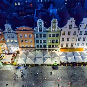Holland House Old Town Гданьск